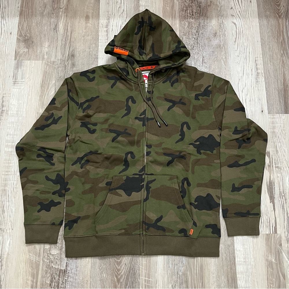 VIXXEN by Dixxon Women’s Large Camo Zip Up Hooded Sweatshirt